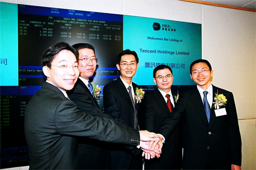 腾讯创始人团队（右起）陈一丹、张志东、马化腾、曾李青、许晨晔